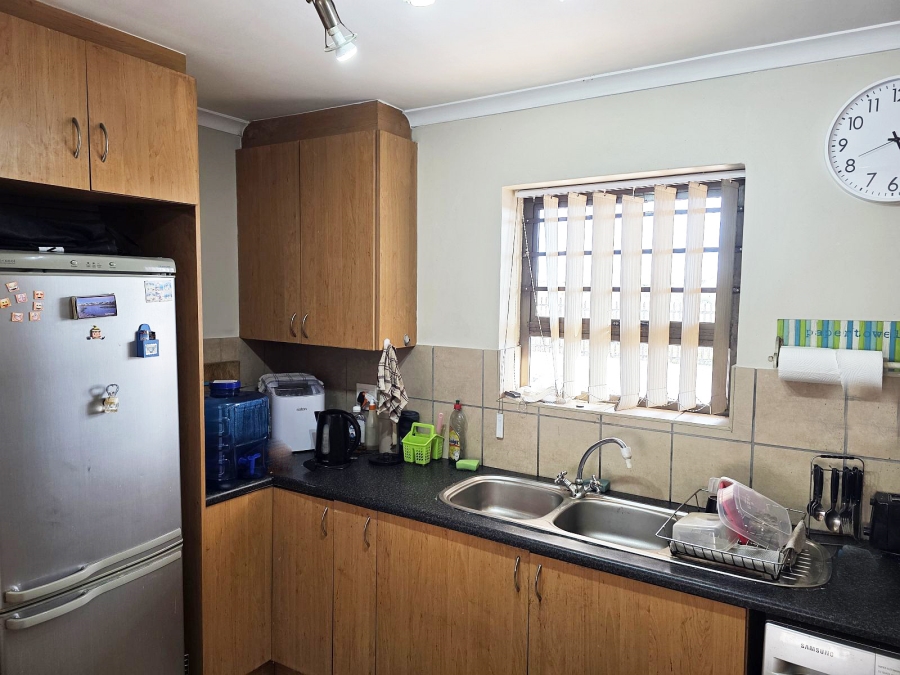 2 Bedroom Property for Sale in Mykonos Western Cape